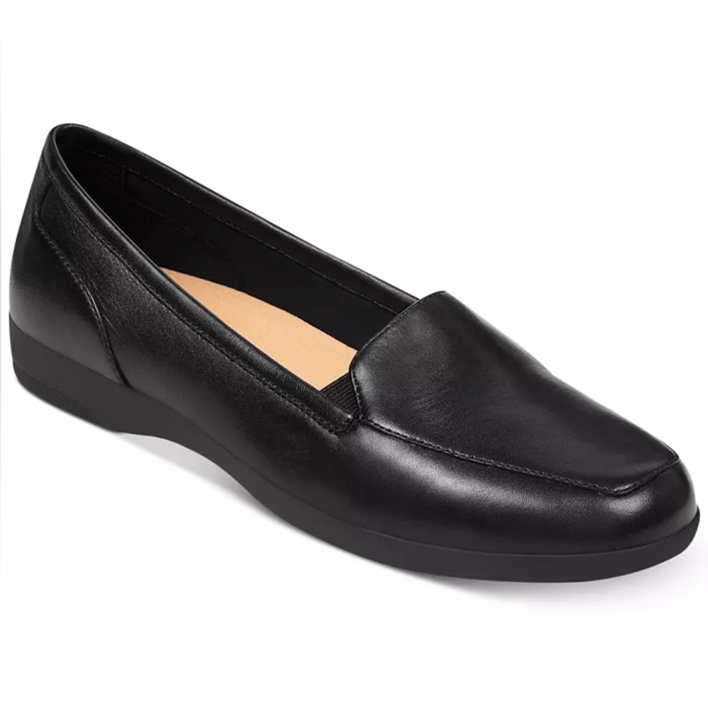 NWT Easy Spirit Womens Devitt Black Leather Slip On Casual Flats Shoes Size 7.5M